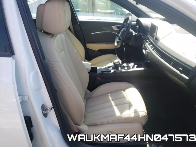 WAUKMAF44HN047573_5.webp