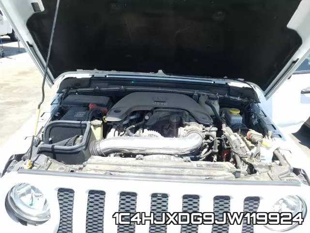 1C4HJXDG9JW119924_7.webp