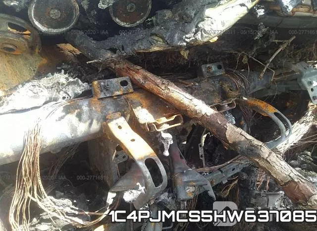 1C4PJMCS5HW637085_7.webp