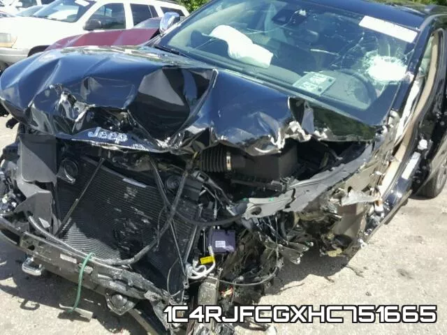 1C4RJFCGXHC751665_9.webp