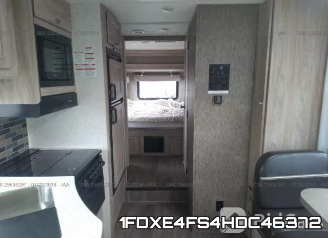 1FDXE4FS4HDC46372_8.webp
