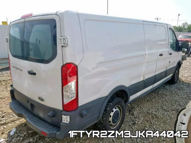 1FTYR2ZM3JKA44042_4.webp