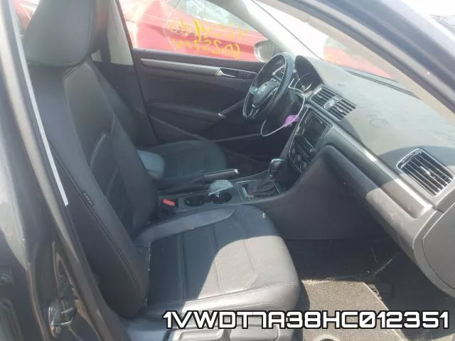 1VWDT7A38HC012351_5.webp