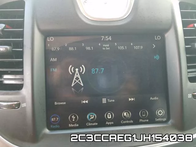 2C3CCAEG1JH154038_9.webp