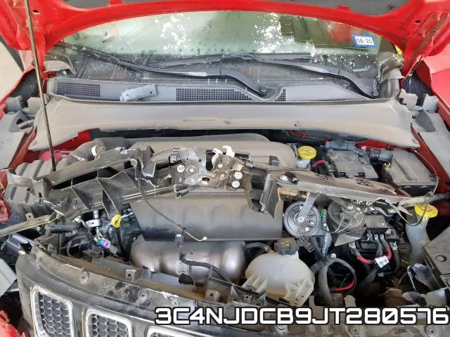 3C4NJDCB9JT280576_7.webp