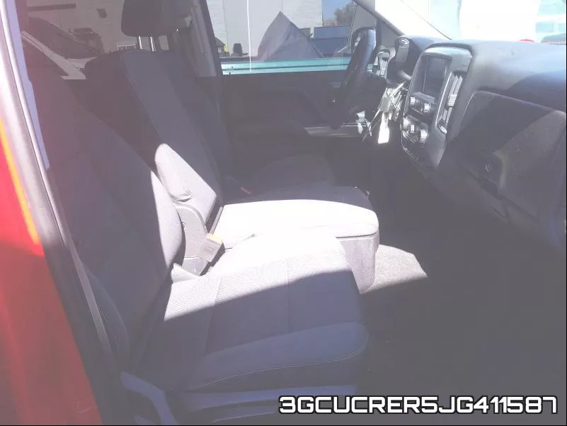 3GCUCRER5JG411587_5.webp