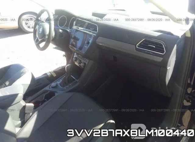 3VV2B7AX8LM100440_5.webp