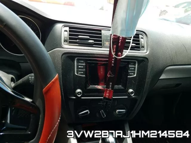 3VW2B7AJ1HM214584_9.webp