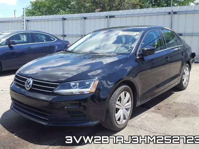 3VW2B7AJ3HM252723_2.webp