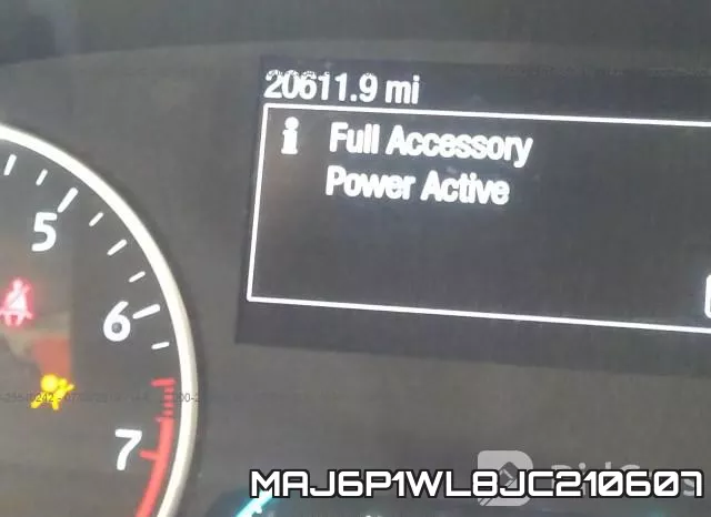 MAJ6P1WL8JC210607_7.webp