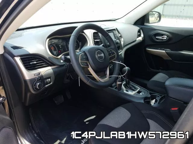 1C4PJLAB1HW572961