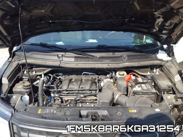 1FM5K8AR6KGA31254_7.webp