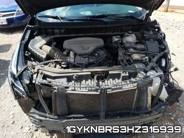 1GYKNBRS3HZ316939_7.webp