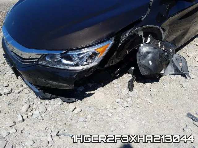 1HGCR2F3XHA213044_9.webp