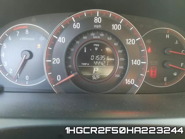 1HGCR2F50HA223244_8.webp