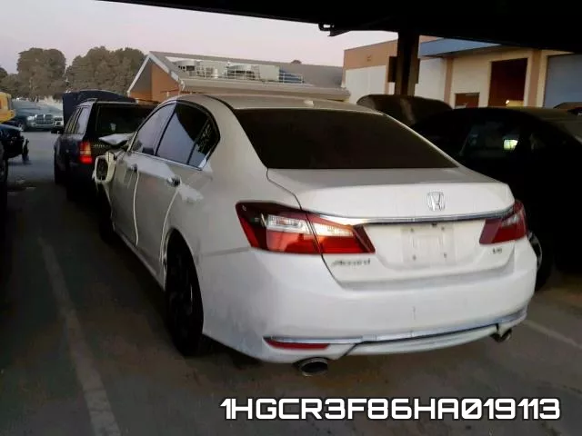 1HGCR3F86HA019113_3.webp