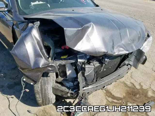 2C3CCAEG1JH211239_9.webp