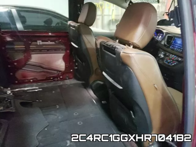 2C4RC1GGXHR704182_6.webp