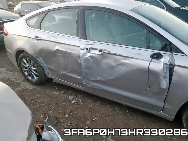 3FA6P0H73HR330286_9.webp