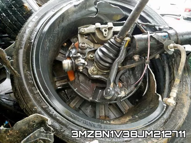 3MZBN1V38JM212711_9.webp