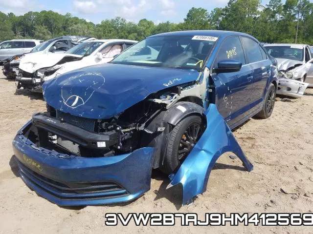 3VW2B7AJ9HM412569_2.webp