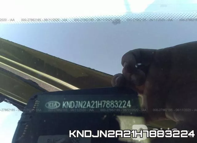 KNDJN2A21H7883224_9.webp