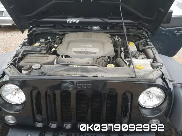 0K0379092992_7.webp