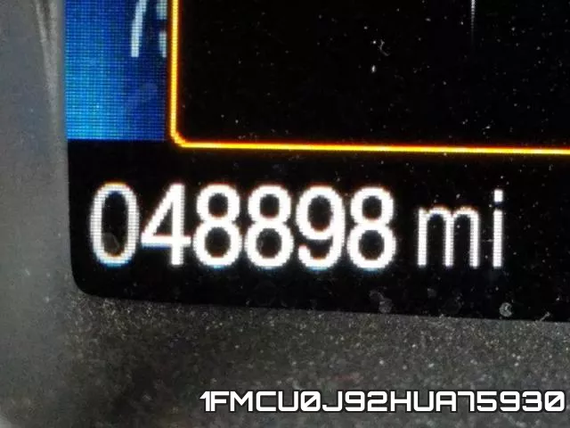 1FMCU0J92HUA75930_8.webp
