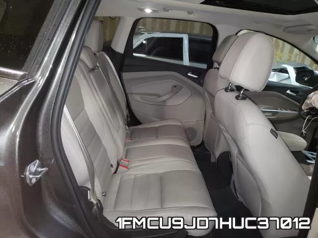 1FMCU9JD7HUC37012_6.webp