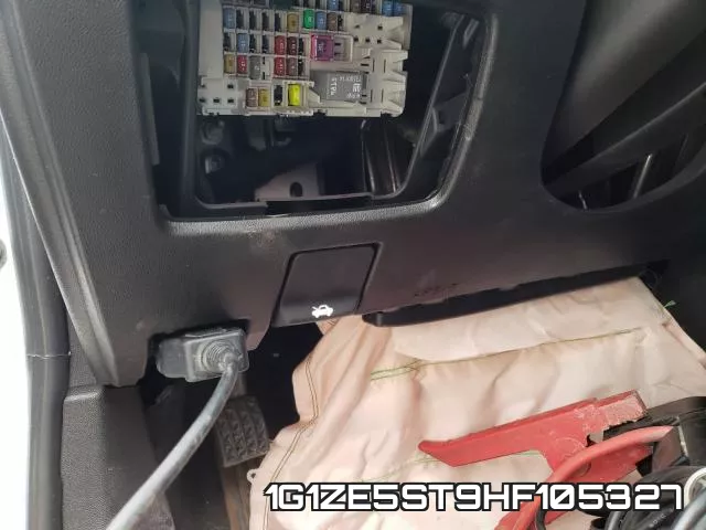 1G1ZE5ST9HF105327_8.webp