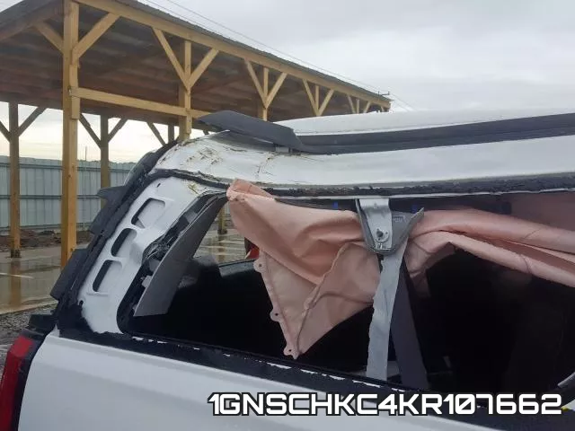 1GNSCHKC4KR107662_9.webp