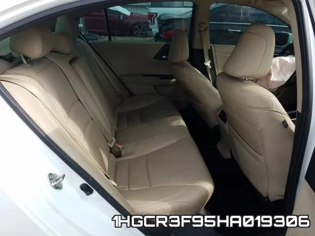 1HGCR3F95HA019306_6.webp