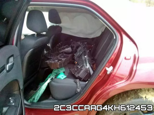 2C3CCAAG4KH612453_6.webp