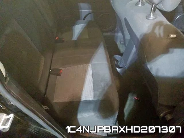 1C4NJPBAXHD207307_6.webp
