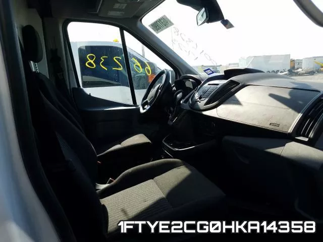 1FTYE2CG0HKA14358_5.webp