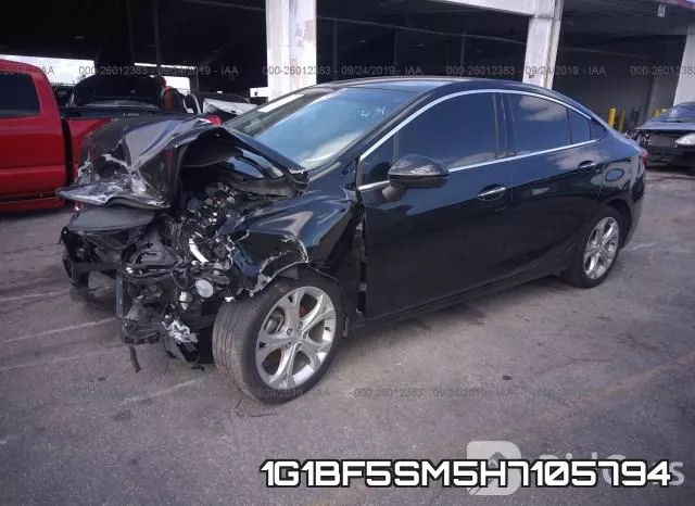 1G1BF5SM5H7105794_2.webp