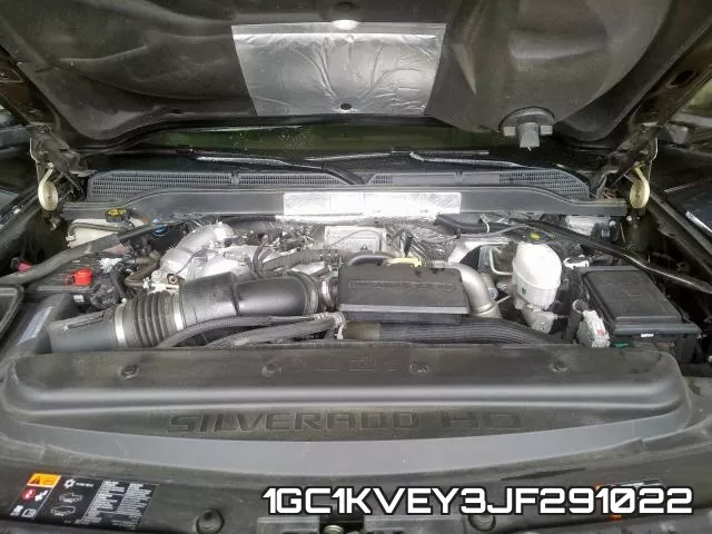 1GC1KVEY3JF291022_7.webp
