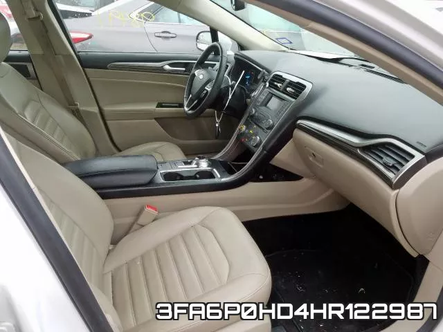 3FA6P0HD4HR122987_5.webp