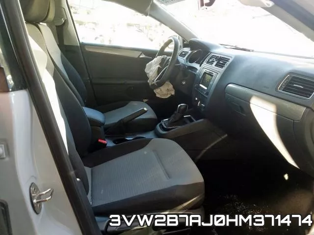 3VW2B7AJ0HM371474_5.webp