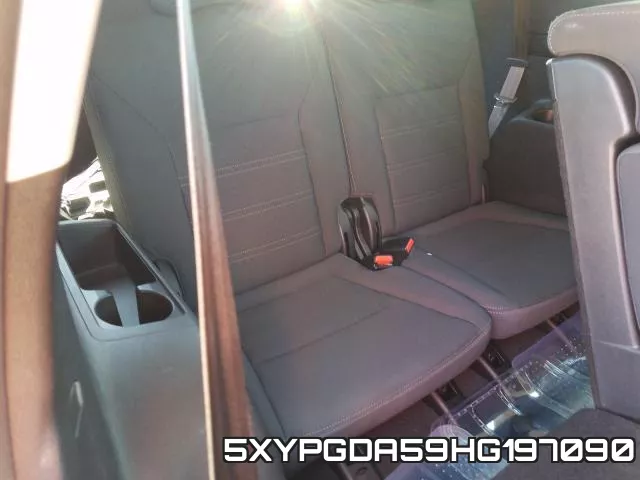 5XYPGDA59HG197090_9.webp