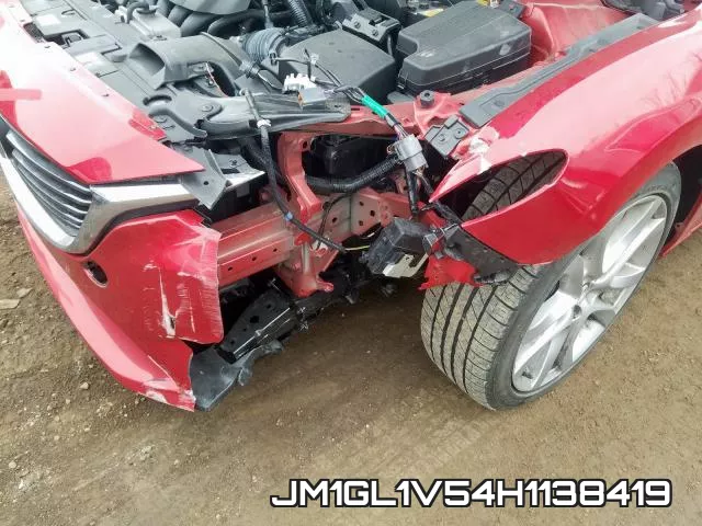 JM1GL1V54H1138419_9.webp