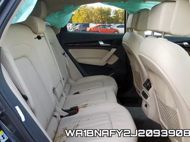WA1BNAFY2J2093908_6.webp