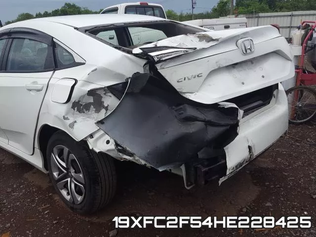 19XFC2F54HE228425_9.webp