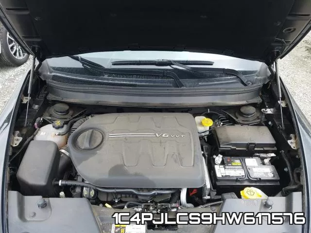 1C4PJLCS9HW617576_7.webp