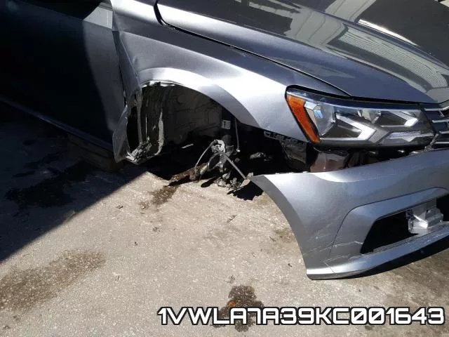 1VWLA7A39KC001643_9.webp