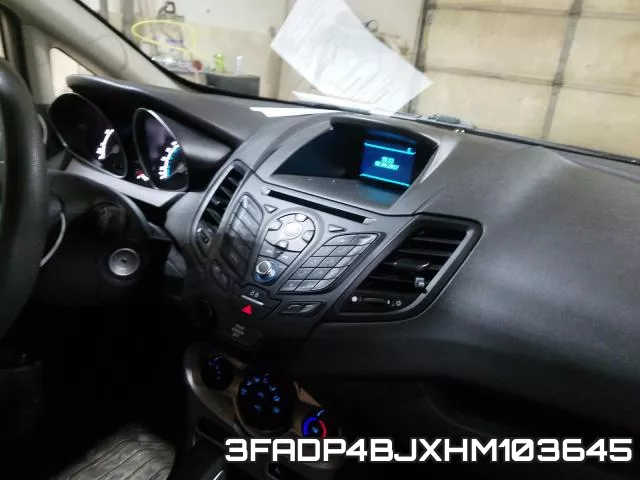 3FADP4BJXHM103645_9.webp