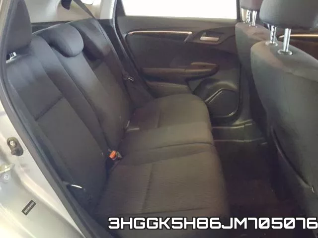 3HGGK5H86JM705076_6.webp
