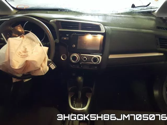 3HGGK5H86JM705076_9.webp