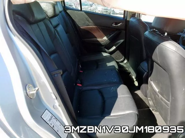 3MZBN1V30JM180935_6.webp