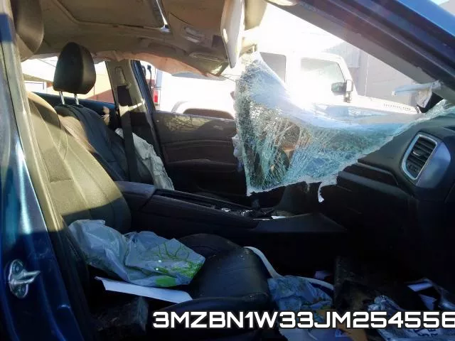 3MZBN1W33JM254556_5.webp